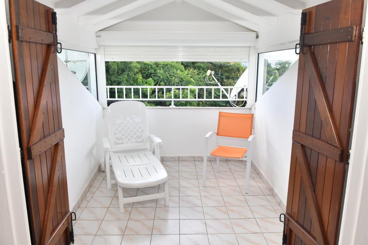 Coco Et Canne Port-Louis Extérieur photo