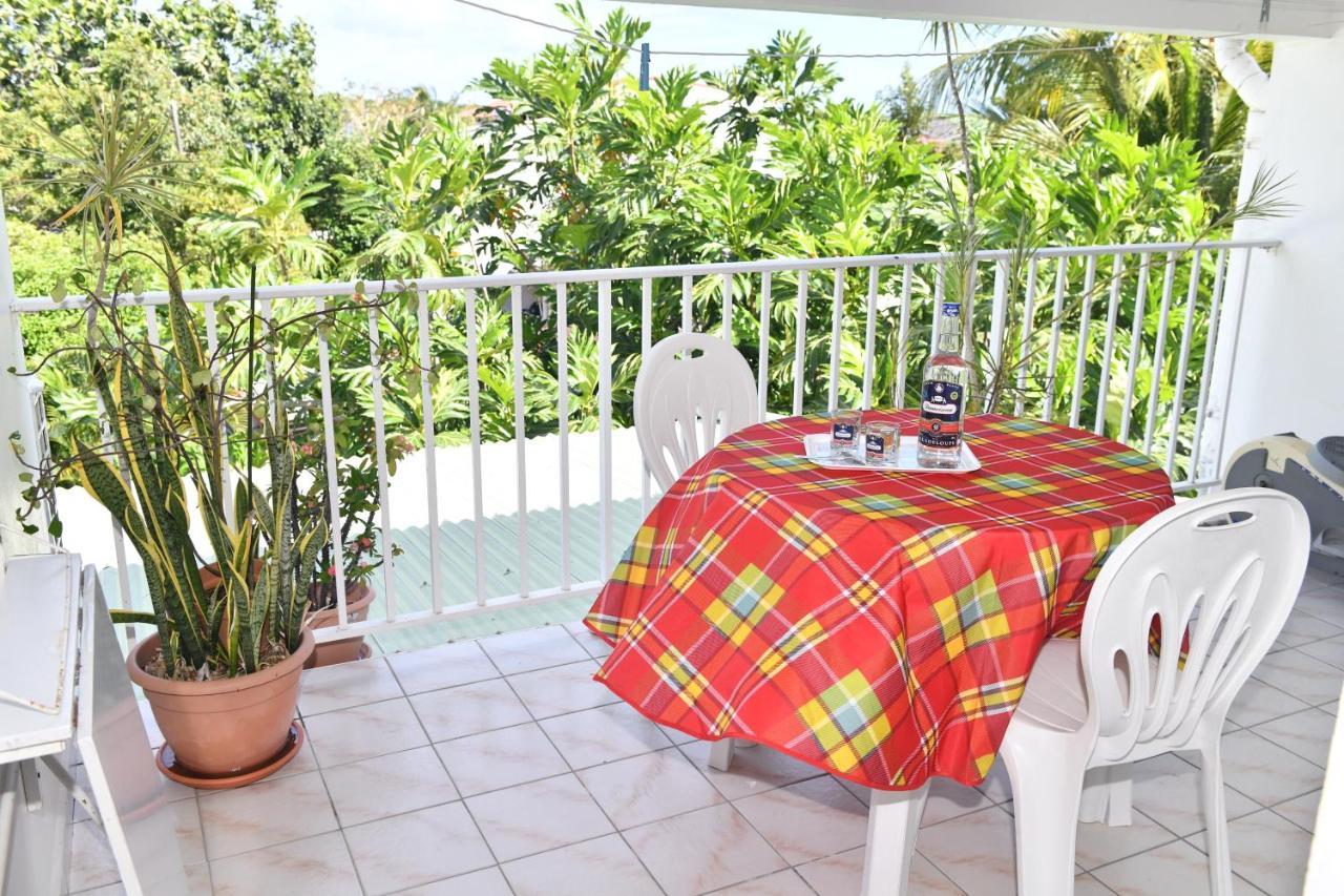 Coco Et Canne Port-Louis Extérieur photo
